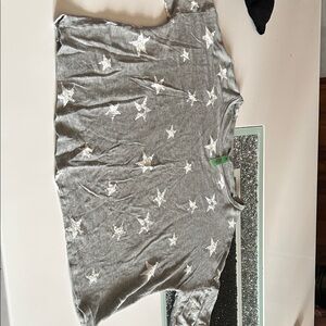 Honeydew USA Gray A-Line Skirt with White Star Print